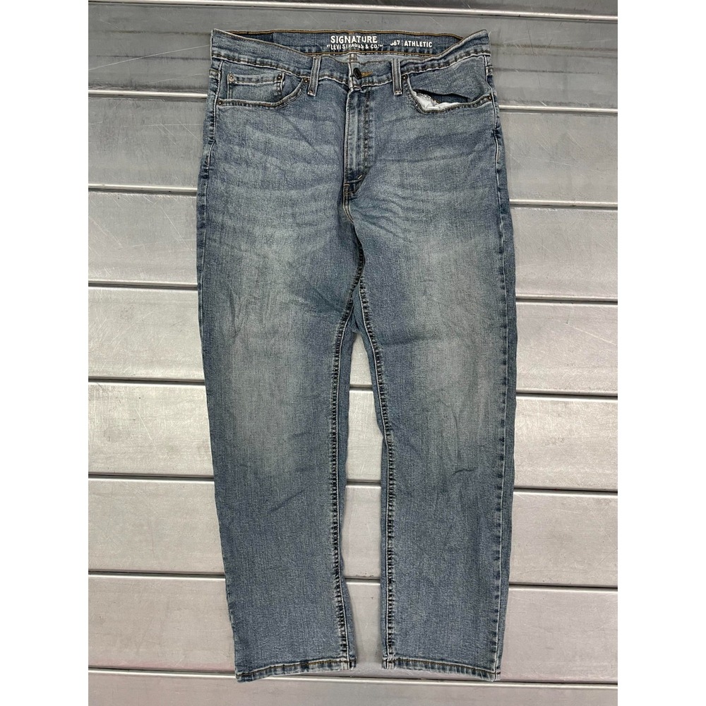 Signature Levis S67 Athletic Jeans Mens 34X30 Blue Medium Wash Denim Straight‎